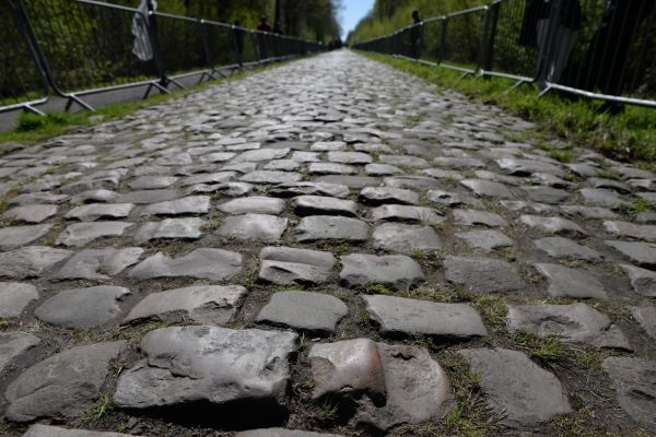 Cobblestone Installation in Hendersonville
