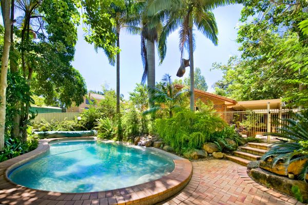 Cost of Pool Patio Paving in Hendersonville
